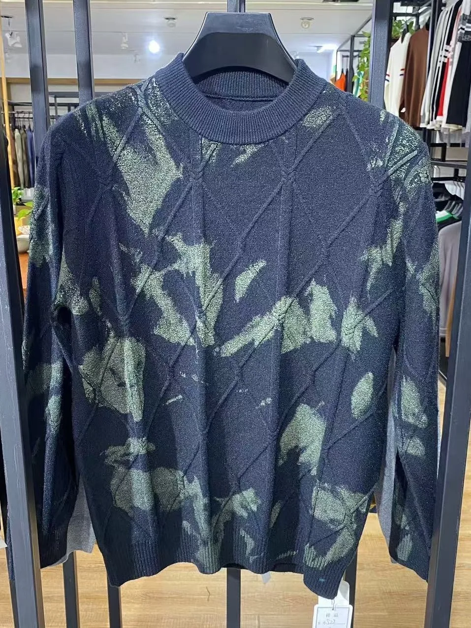 Thiened f-High Collar Knitted Sweater Men's Inner Wear Stripe Pattern Warm Base irt Faionable Urban Sle Long Sve
Thiened f-High Collar Knitted Sweater Men's Inner Wear Stripe Pattern Warm Base irt Faionable Urban Sle Long Sve