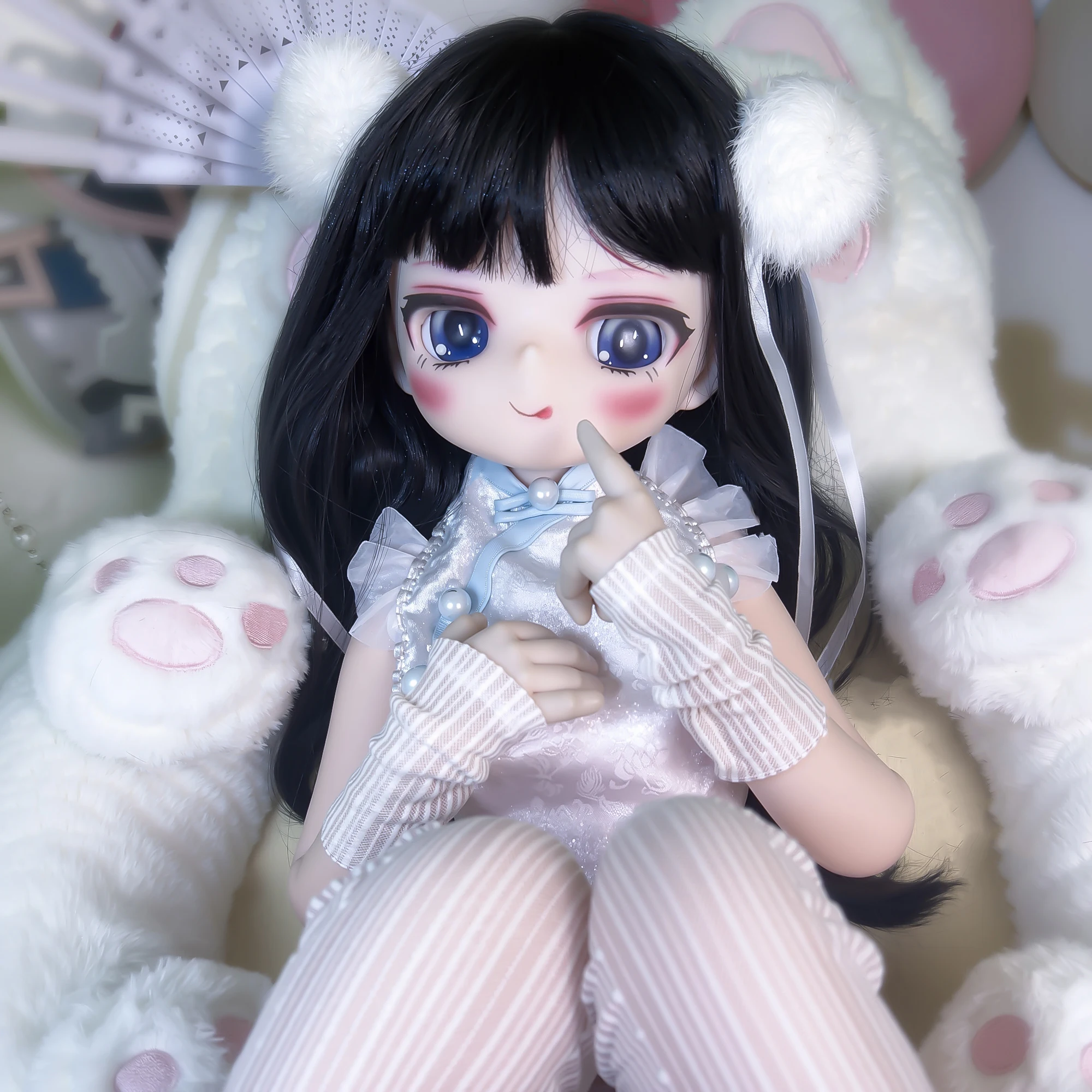 A very cute cartoon doll, with a head made of vinyl and a body made of tpe. It has a movable frame and comes with a wig of the s
A very cute cartoon doll, with a head made of vinyl and a body made of tpe. It has a movable frame and comes with a wig of the s
