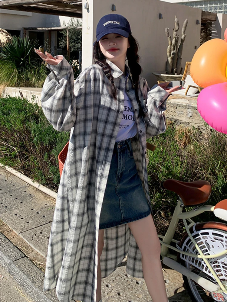 Woman Trench Coat Practical Look Thermal Protective Girl Portable Colorblock Literary Outcoat Seasons Brief Mid-Calf Draped
Woman Trench Coat Practical Look Thermal Protective Girl Portable Colorblock Literary Outcoat Seasons Brief Mid-Calf Draped