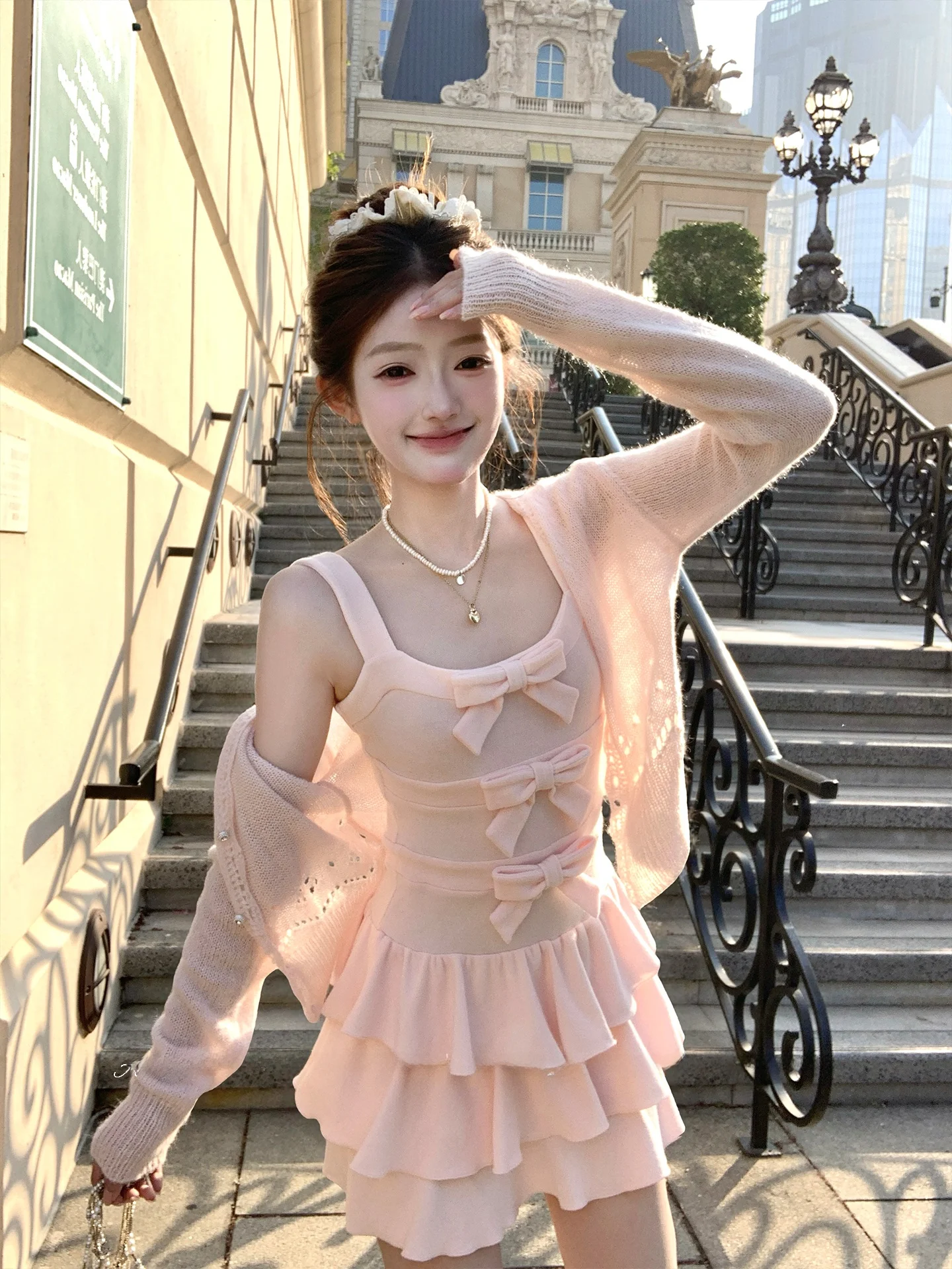 Комплект женский весенний: кардиган Acaine Pink с завязками и юбка-миди Sweet Sle Cake, облегающий крой, длинный рукав
Комплект женский весенний: кардиган Acaine Pink с завязками и юбка-миди Sweet Sle Cake, облегающий крой, длинный рукав