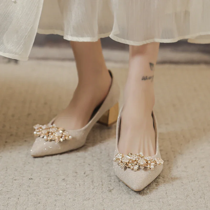Ladies Shoes 2025 Slip on Women's High Heels Fashion Dress Pumps Women Pearl Metal Decoration Pointed Toe Plus Size Shoes Women
Ladies Shoes 2025 Slip on Women's High Heels Fashion Dress Pumps Women Pearl Metal Decoration Pointed Toe Plus Size Shoes Women