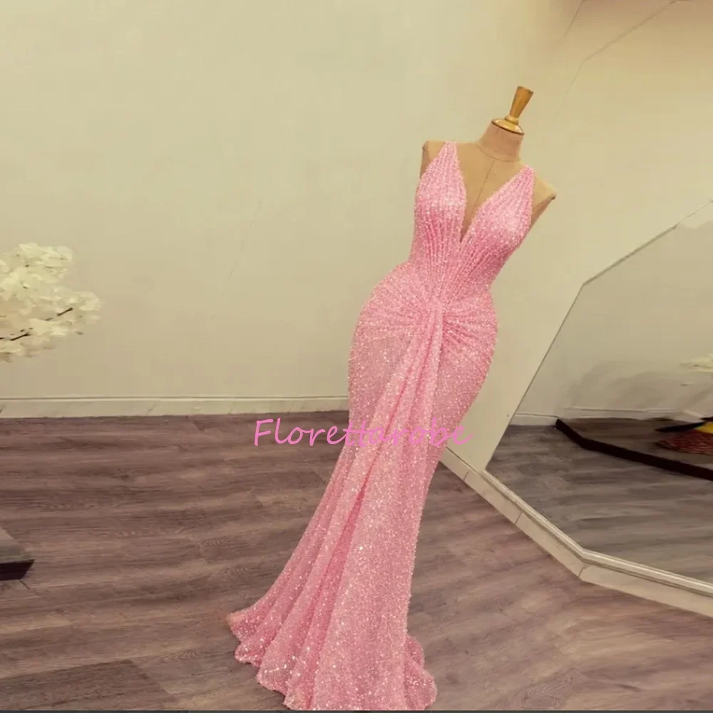 Charming Pink V-Neck Evening Dresses Woman Mermaid Shiny Ruffles Sequined Prom Gowns Fashion Customized Vestidos De Novia فساتين
Charming Pink V-Neck Evening Dresses Woman Mermaid Shiny Ruffles Sequined Prom Gowns Fashion Customized Vestidos De Novia فساتين