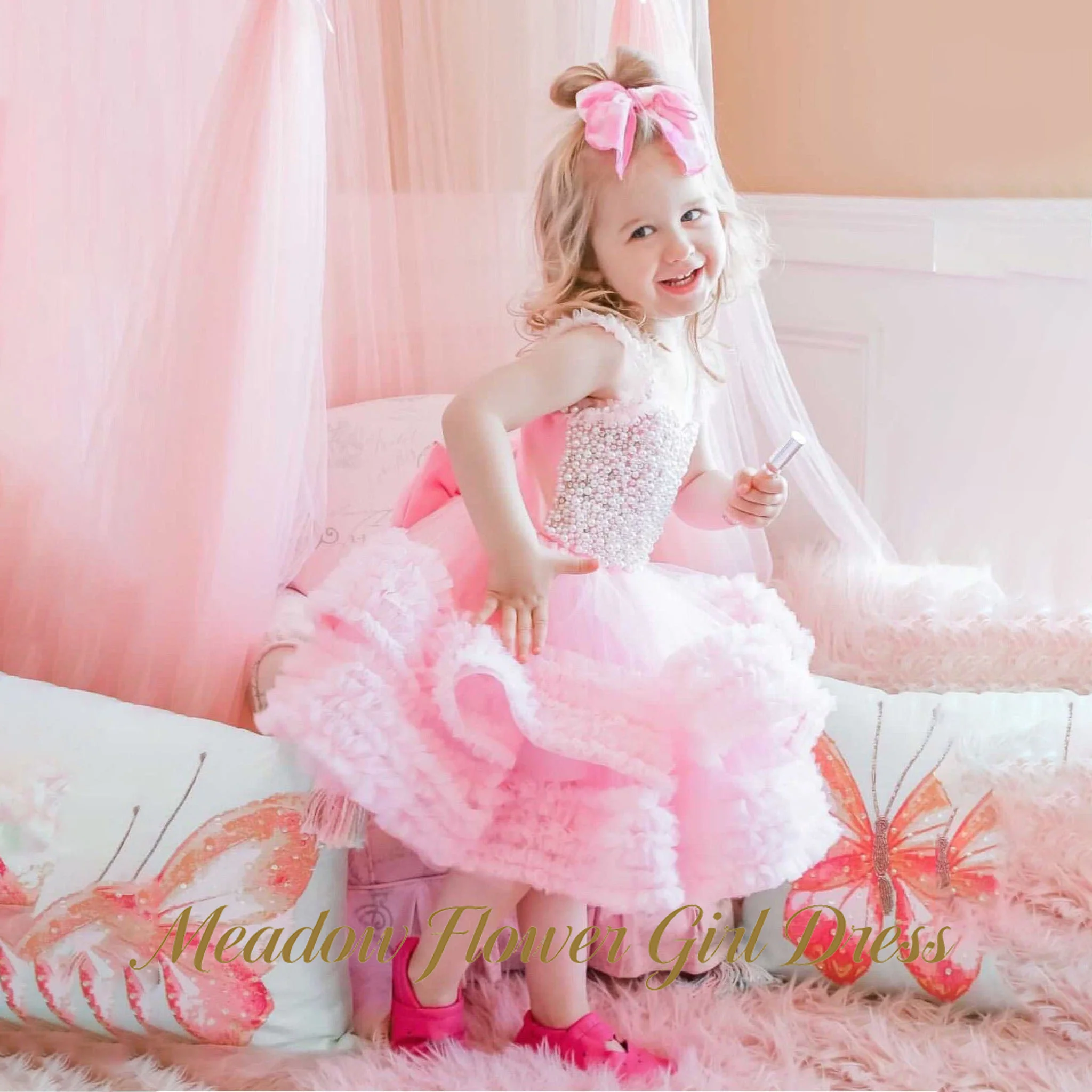 Meadow Blush Pink Sleeveless Kids Birthday Party Dress with Pearls Pageant Dress for Girl Tiered Ruffled First Communion Gown
Meadow Blush Pink Sleeveless Kids Birthday Party Dress with Pearls Pageant Dress for Girl Tiered Ruffled First Communion Gown