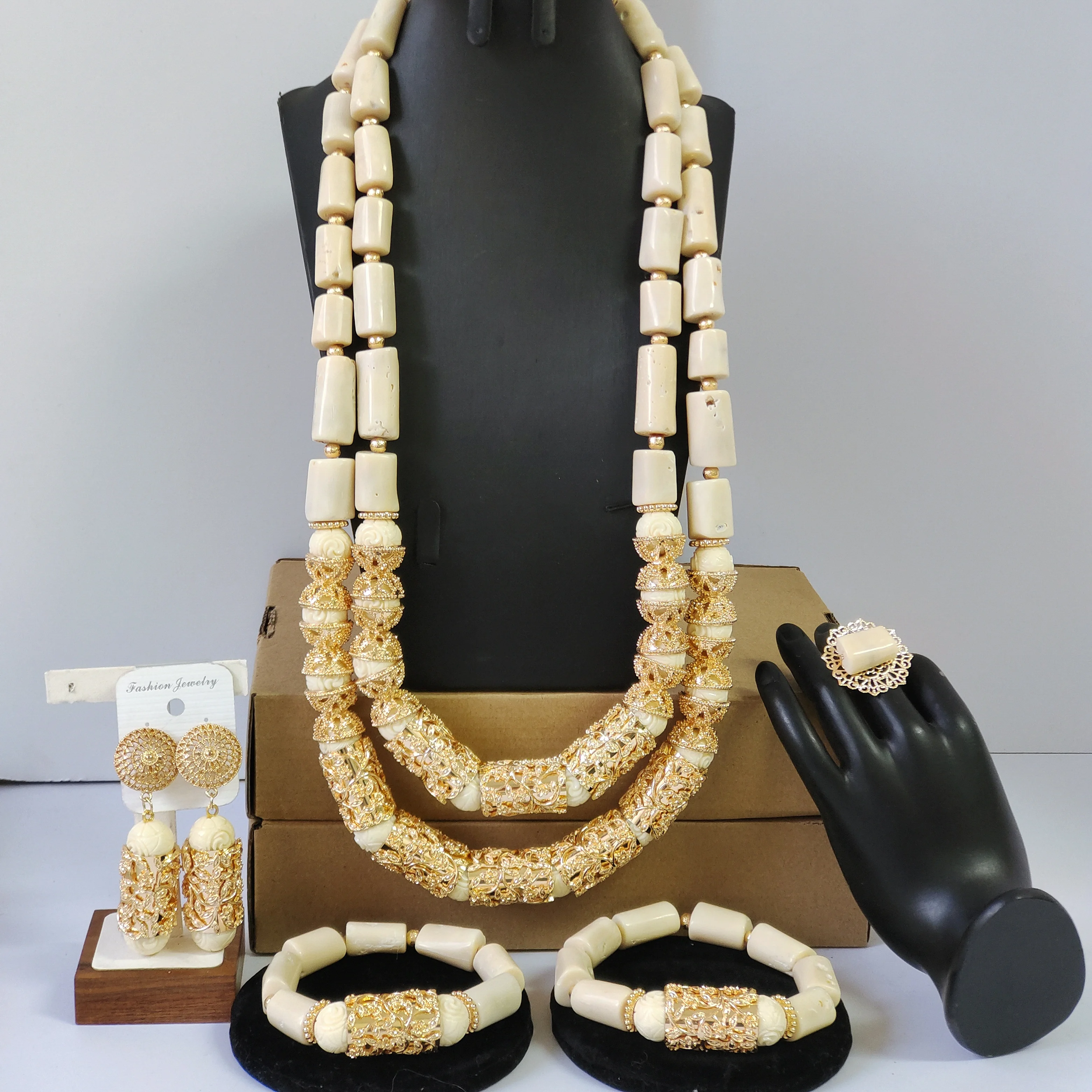 Real Nigerian Wedding Coral Beads African Jewelry Set
Real Nigerian Wedding Coral Beads African Jewelry Set