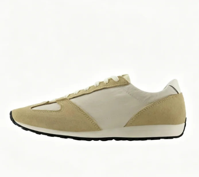 New low cut 471 anti slip and shock-absorbing board shoes, lightweight and breathable men's and women's casual sports shoes
New low cut 471 anti slip and shock-absorbing board shoes, lightweight and breathable men's and women's casual sports shoes