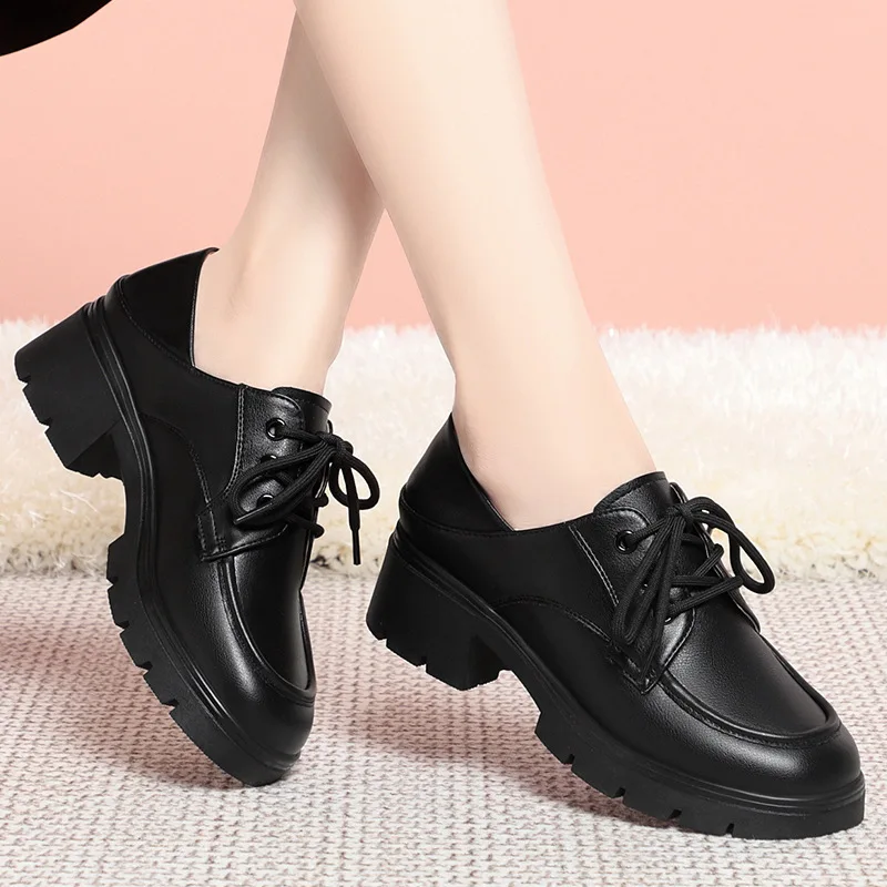 4cm Vintage Bright Style Thick Sole Soft Leather Oxford Shoes Women 2025 Fall Med Square Heels Shoes Black for office Mom Work
4cm Vintage Bright Style Thick Sole Soft Leather Oxford Shoes Women 2025 Fall Med Square Heels Shoes Black for office Mom Work