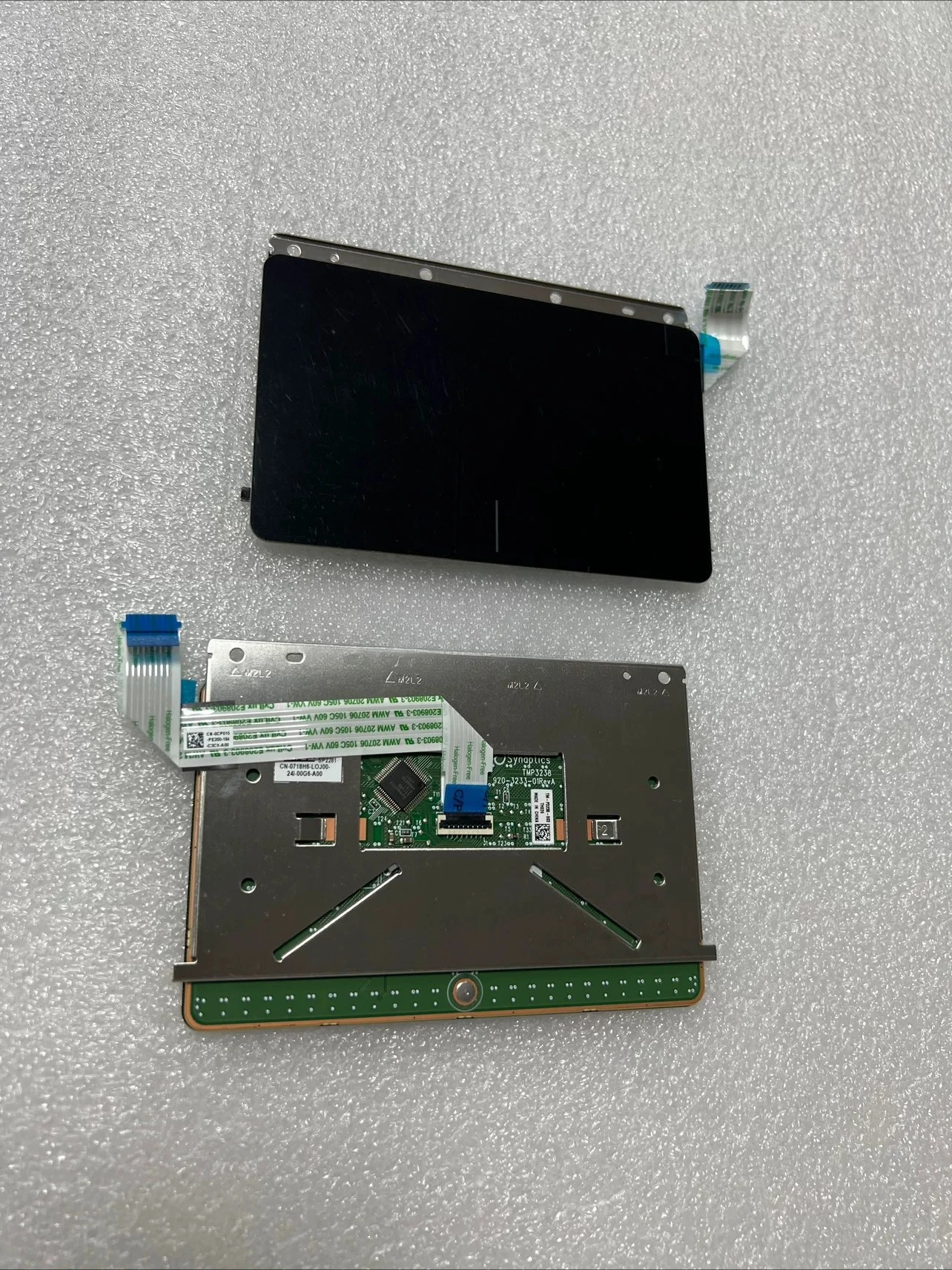 For Dell Alienware M15 M17 R1 Brand New Original Touchpad with Cable 0718H6, Notebook Internal Repair Part
For Dell Alienware M15 M17 R1 Brand New Original Touchpad with Cable 0718H6, Notebook Internal Repair Part