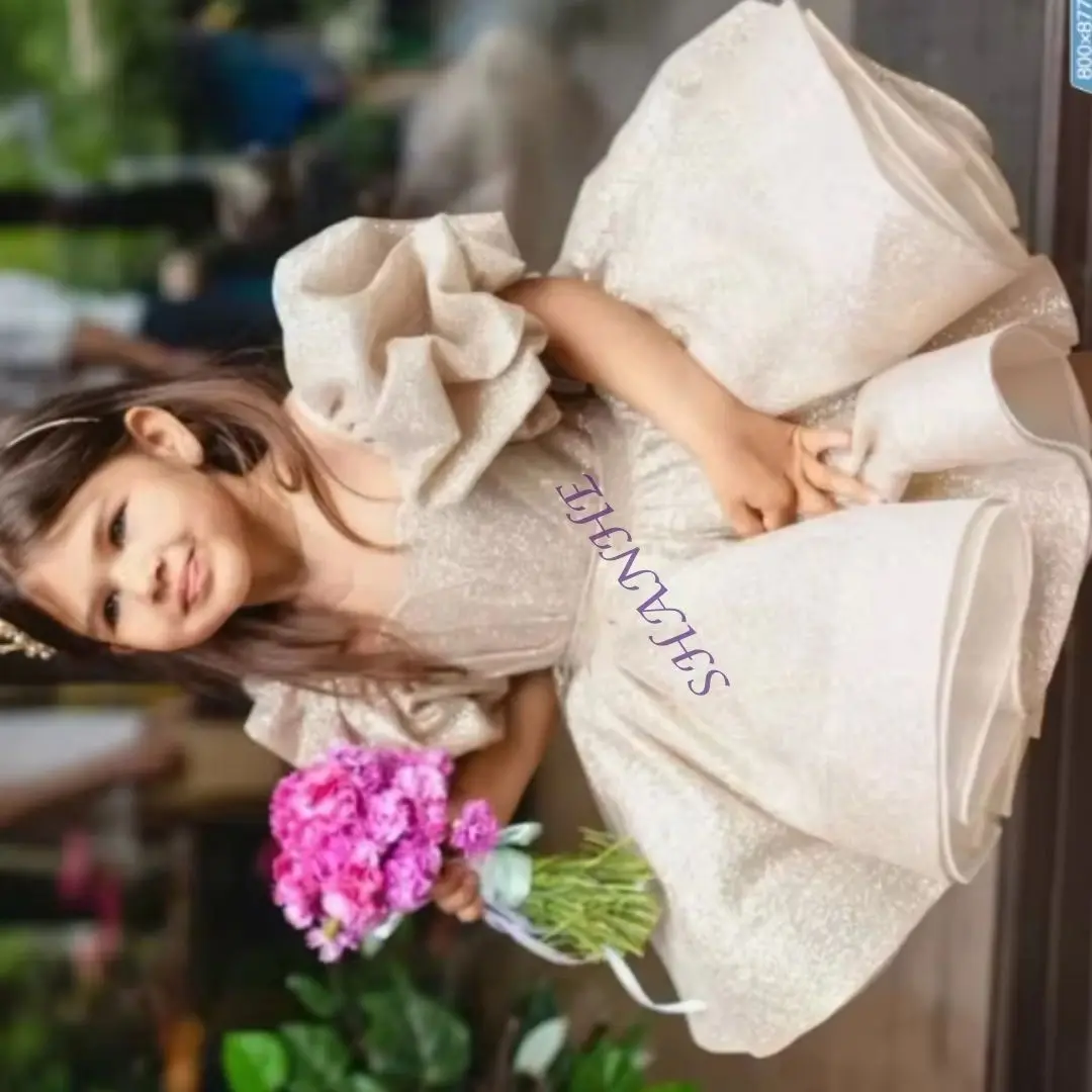 Прекрасное платье с цветочным узором для девочек на свадьбу, блестящие пышные платья с рюшами и бантом, милое банкетное платье для маленьких девочек на первый причастие по индивидуальному заказу
Прекрасное платье с цветочным узором для девочек на свадьбу, блестящие пышные платья с рюшами и бантом, милое банкетное платье для маленьких девочек на первый причастие по индивидуальному заказу