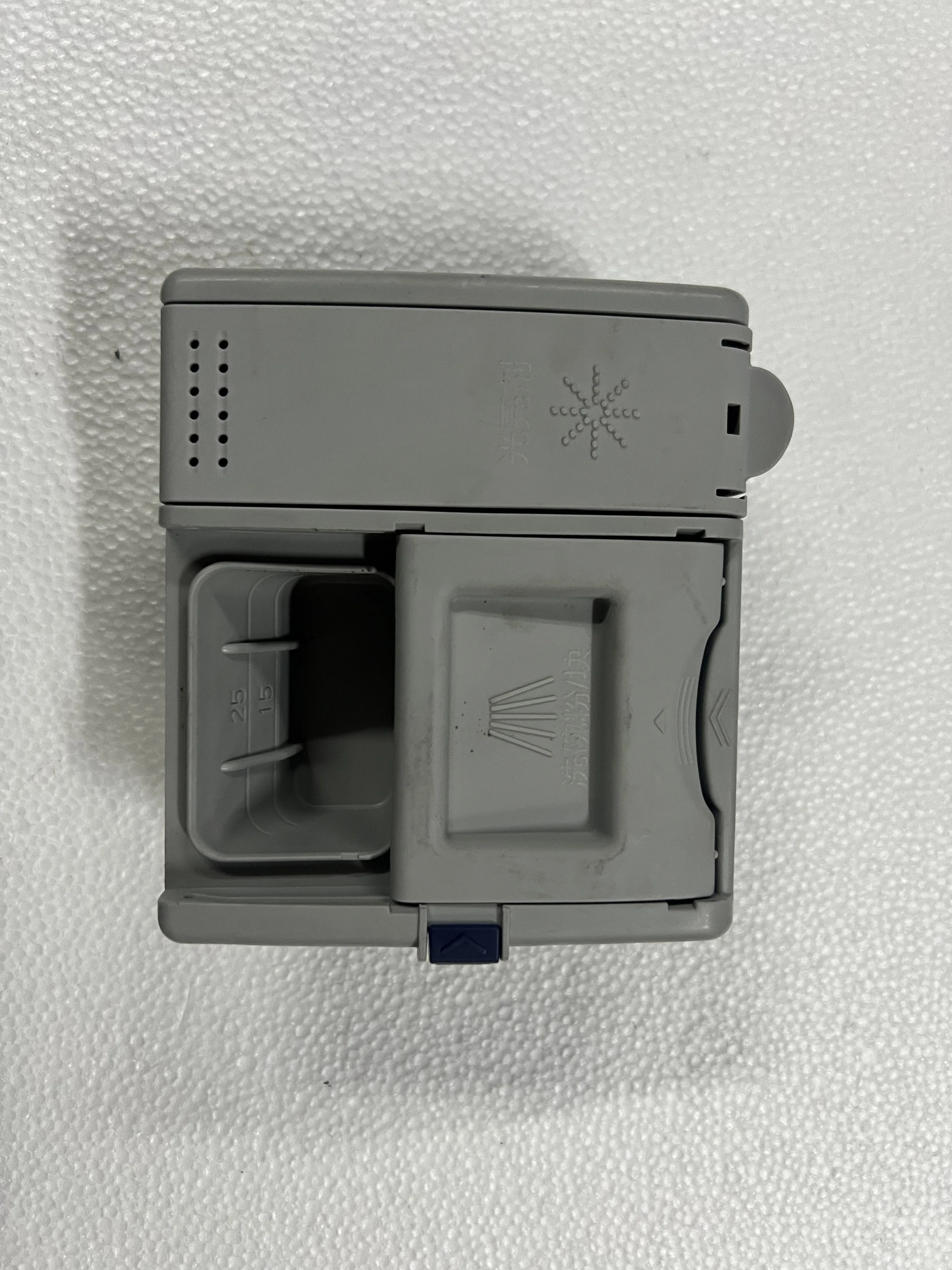 Диспенсер для посудомоечной машины Midea, универсальная пряжка MINI, серая универсальная платформа G1 Все модели
Диспенсер для посудомоечной машины Midea, универсальная пряжка MINI, серая универсальная платформа G1 Все модели