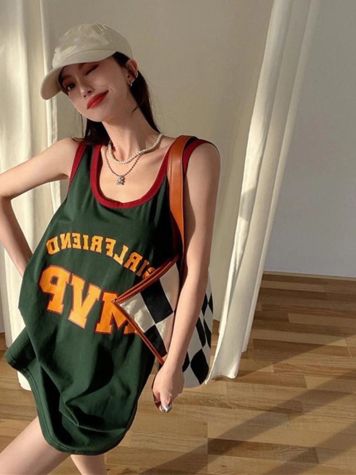 plus Size Women's Sporty Sleeveless Top 300 Pounds Medium Length Inner Wear Outer Wear Summer Trendy Loose Fit round Neck
plus Size Women's Sporty Sleeveless Top 300 Pounds Medium Length Inner Wear Outer Wear Summer Trendy Loose Fit round Neck