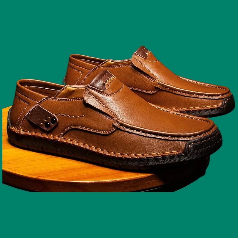 Men Loafers Slip On Leather Men Flats Hot Sale Outdoor Walking New Handmade Leather Mens Shoes Casual Comfortable
Men Loafers Slip On Leather Men Flats Hot Sale Outdoor Walking New Handmade Leather Mens Shoes Casual Comfortable