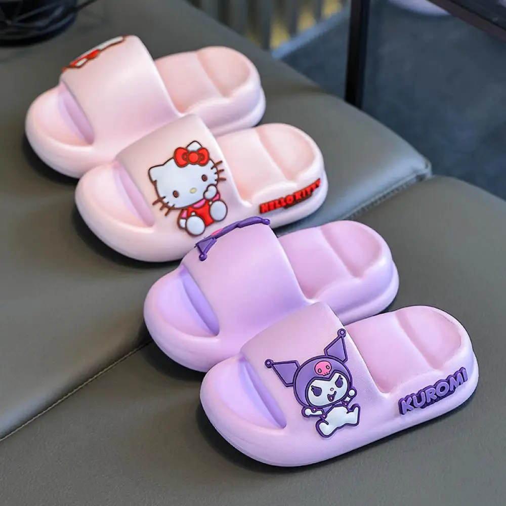 Тапочки «Hello Kitty» Kuromi для девочек, детские милые домашние сандалии Sanrio Kawaii Cinnamoroll, летние нескользящие туфли с милыми героями мультфильмов для малышей
Тапочки «Hello Kitty» Kuromi для девочек, детские милые домашние сандалии Sanrio Kawaii Cinnamoroll, летние нескользящие туфли с милыми героями мультфильмов для малышей