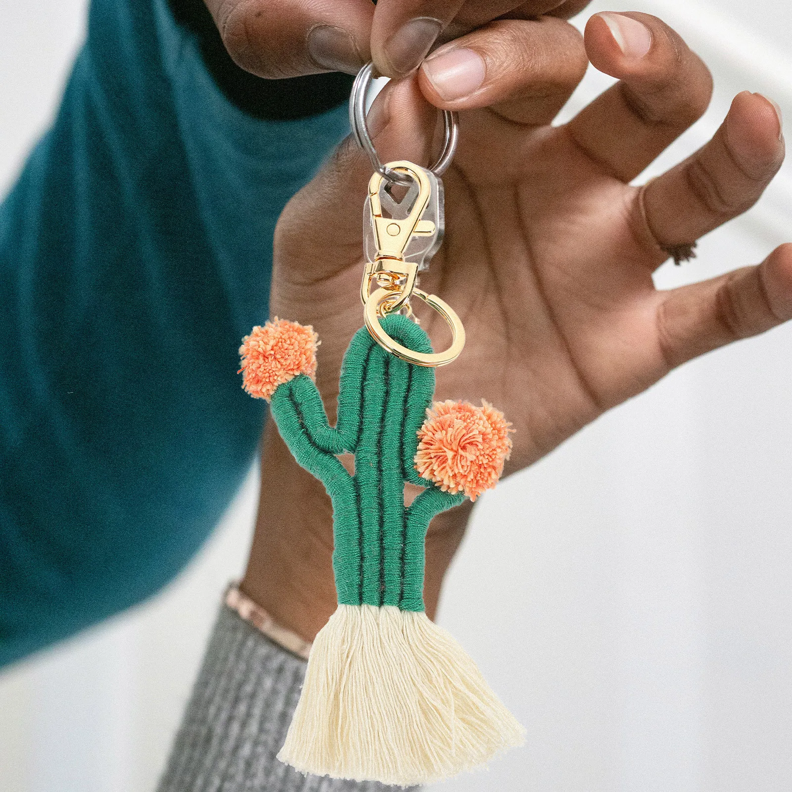 Cactus Keychain Handwoven Cotton Rope Pendant Boho Bag Hanging Decor for Keys Purse Backpack Keyring Organizer Gift