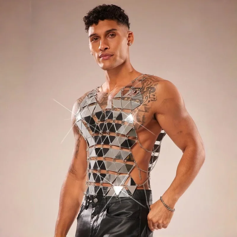 Men's Silver Acrylic Triangular Mirror Vest Metal Chain Splicing Hollow Design Night Club Party Music Festival Performan Clothes
Men's Silver Acrylic Triangular Mirror Vest Metal Chain Splicing Hollow Design Night Club Party Music Festival Performan Clothes