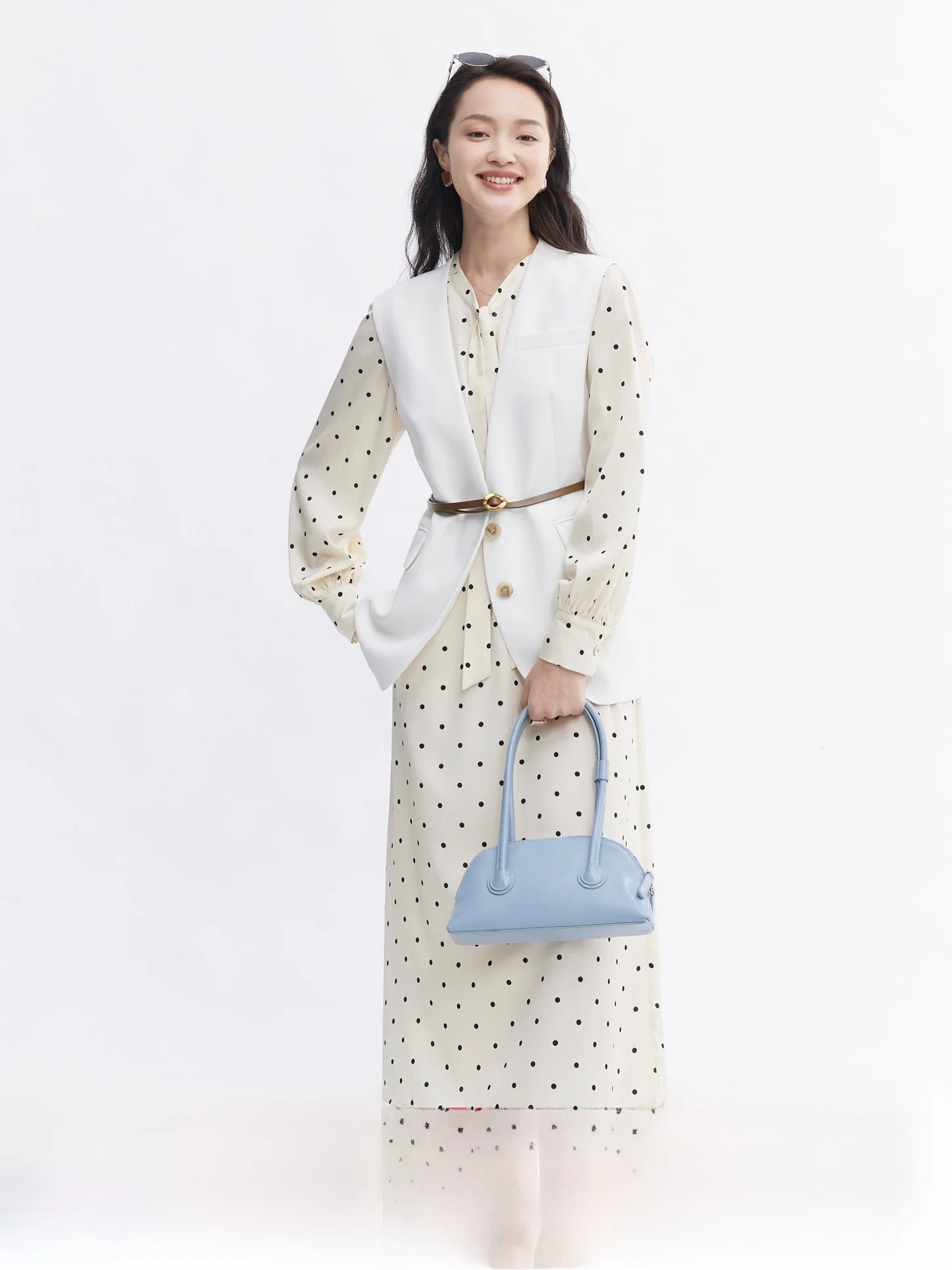 Женская теплая короткая куртка-жилетка с V-образным вырезом для повседневной носки, весна-осень, деловой стиль, полиэстер, спандекс
Женская теплая короткая куртка-жилетка с V-образным вырезом для повседневной носки, весна-осень, деловой стиль, полиэстер, спандекс