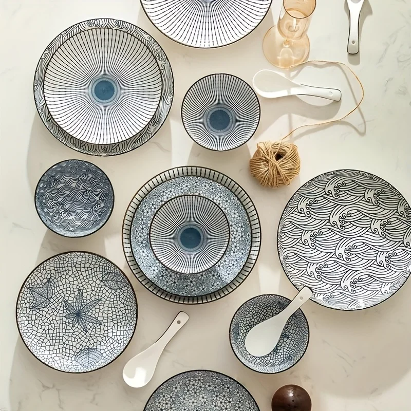 Japanese Style Blue White Ceramic Bowl Plate Set Microwave Safe Dinnerware Set
Japanese Style Blue White Ceramic Bowl Plate Set Microwave Safe Dinnerware Set