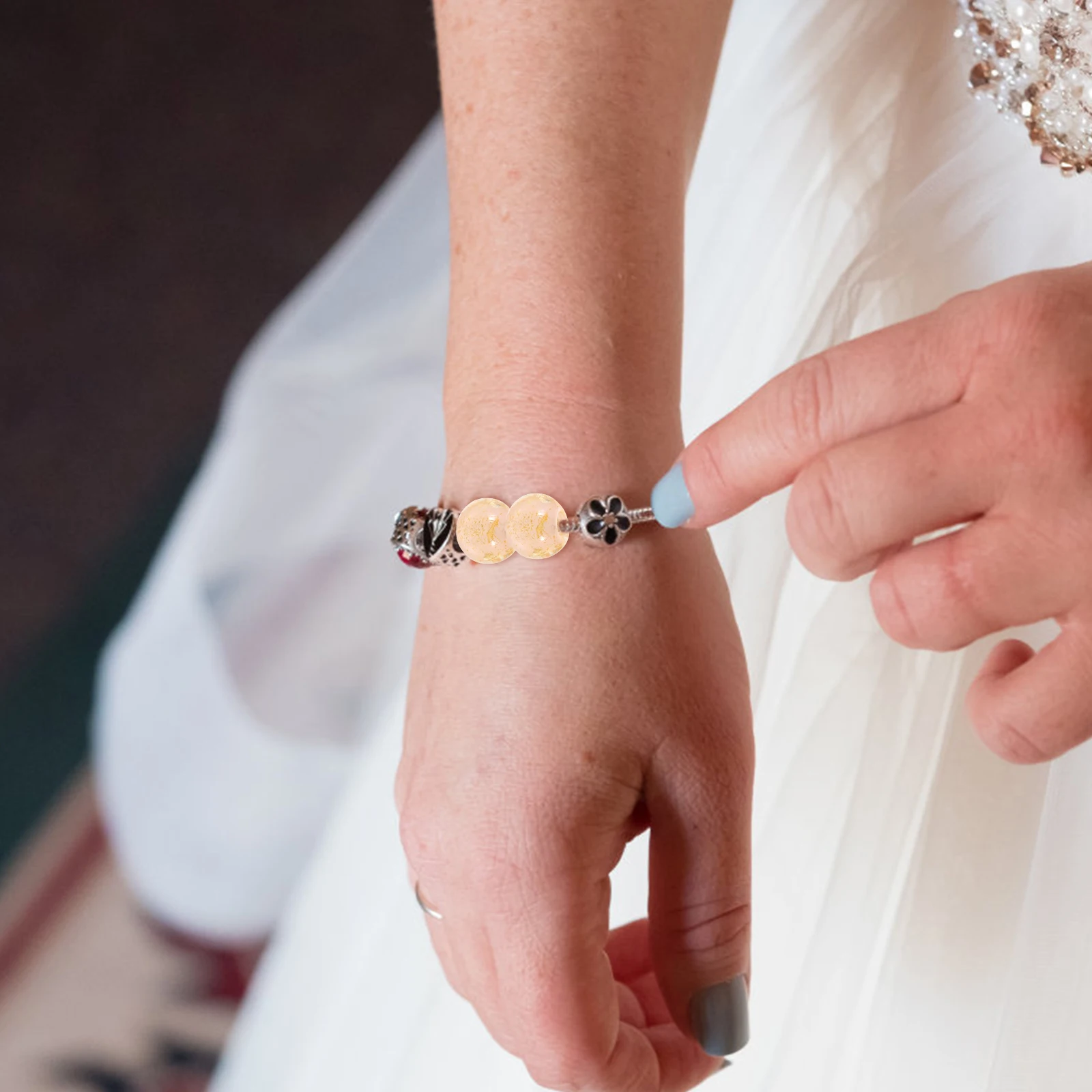 20 шт. стеклянные бусины светятся в темноте круглой формы для изготовления ювелирных изделий DIY аксессуары для рукоделия светящиеся в темноте бусины
20 шт. стеклянные бусины светятся в темноте круглой формы для изготовления ювелирных изделий DIY аксессуары для рукоделия светящиеся в темноте бусины