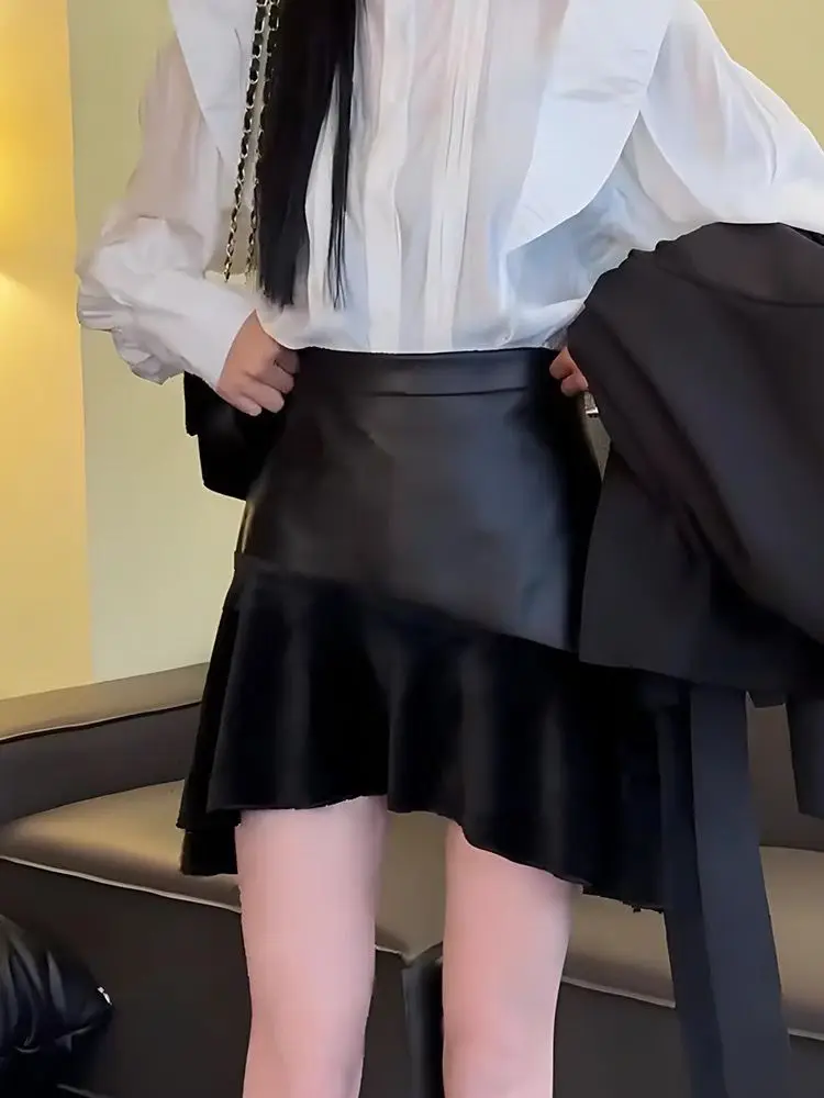 Irregular Black PU Leather Skirts Mini Faldas Ruffle Women Spring Slim High Waist A Line Y2k Pleated Korean Style Streetwear
Irregular Black PU Leather Skirts Mini Faldas Ruffle Women Spring Slim High Waist A Line Y2k Pleated Korean Style Streetwear
