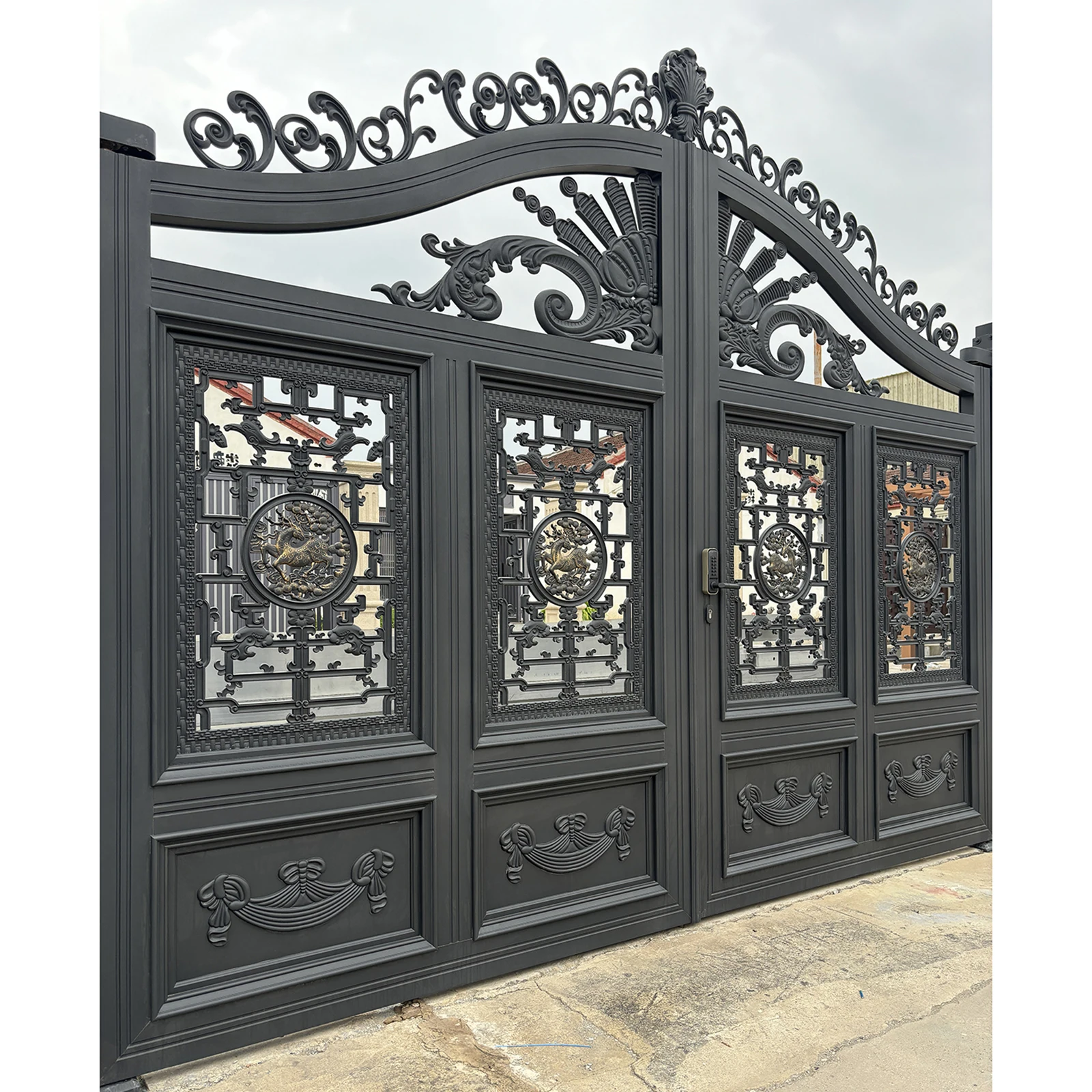 Luxury Aluminum Alloy Exterior Gate and Door with Powder Coating Modern Design Durable ConstructionCustomizable
Luxury Aluminum Alloy Exterior Gate and Door with Powder Coating Modern Design Durable ConstructionCustomizable