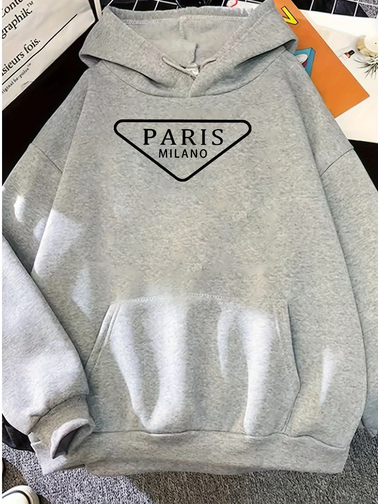 Daily Comfort Fashionable Paris Milan Printed Hoodie with Pocket for Casual Streetwear Women's Four Seasons Hip Hop Style
Daily Comfort Fashionable Paris Milan Printed Hoodie with Pocket for Casual Streetwear Women's Four Seasons Hip Hop Style