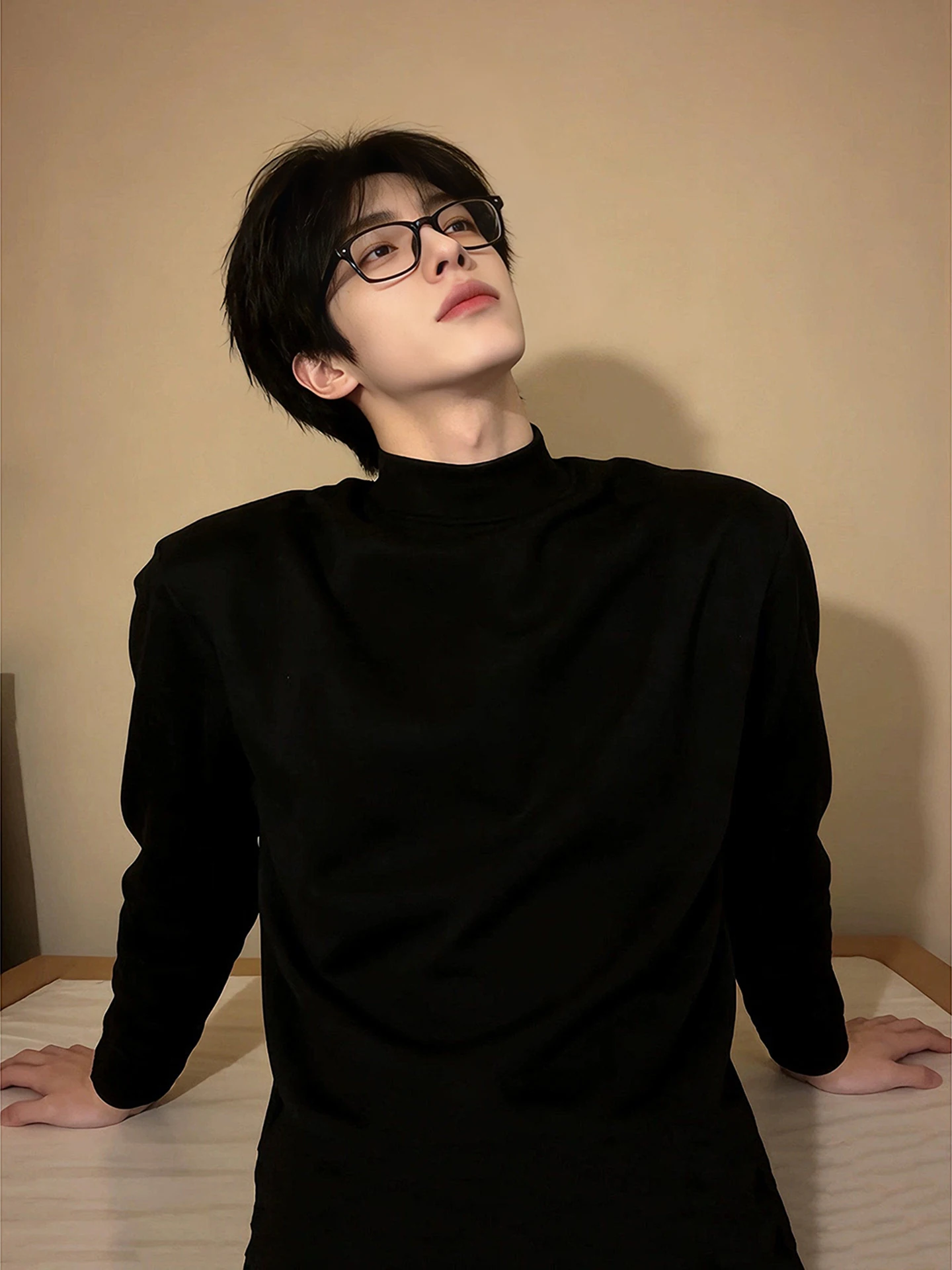 Мужская теплая термофутболка с высоким воротником и длинным рукавом на флисовой подкладке для зимы, повседневная, для ношения под одеждой
Мужская теплая термофутболка с высоким воротником и длинным рукавом на флисовой подкладке для зимы, повседневная, для ношения под одеждой