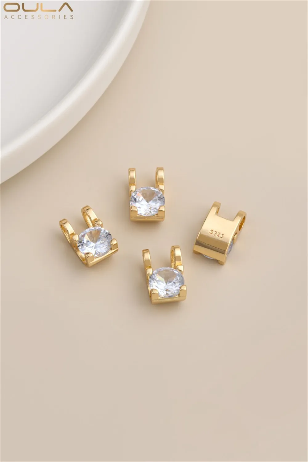 1PCS 14K Gold-plated and Set with 8mm Zircon Double-ear Pendant, Diy Handcrafted Bracelet, Necklace, String Accessory
1PCS 14K Gold-plated and Set with 8mm Zircon Double-ear Pendant, Diy Handcrafted Bracelet, Necklace, String Accessory