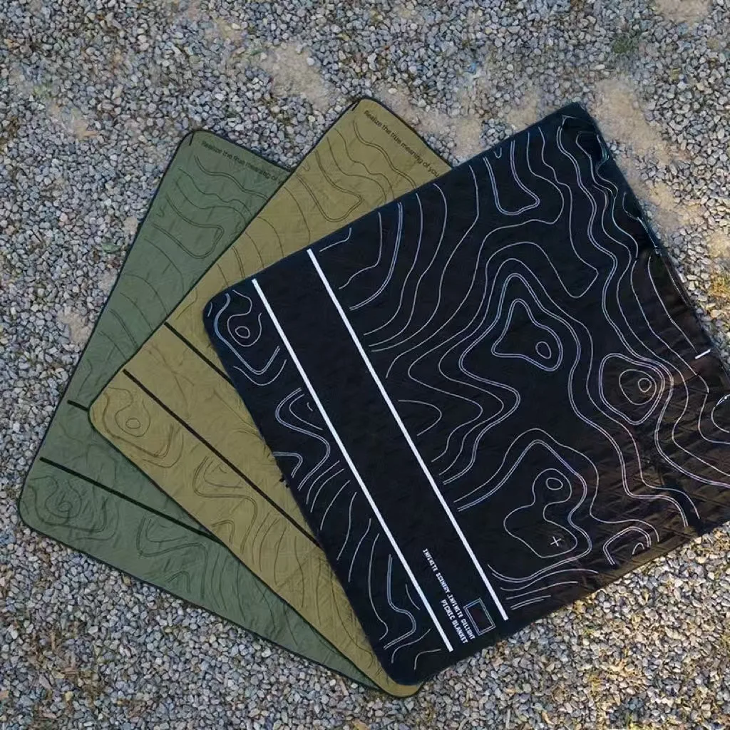 Outdoor Ultrasonic Aluminum Picnic Mat Moisture-proof Spring Mat Waterproof Portable Park Camping Floor Mat Tactical Ground Mat
Outdoor Ultrasonic Aluminum Picnic Mat Moisture-proof Spring Mat Waterproof Portable Park Camping Floor Mat Tactical Ground Mat