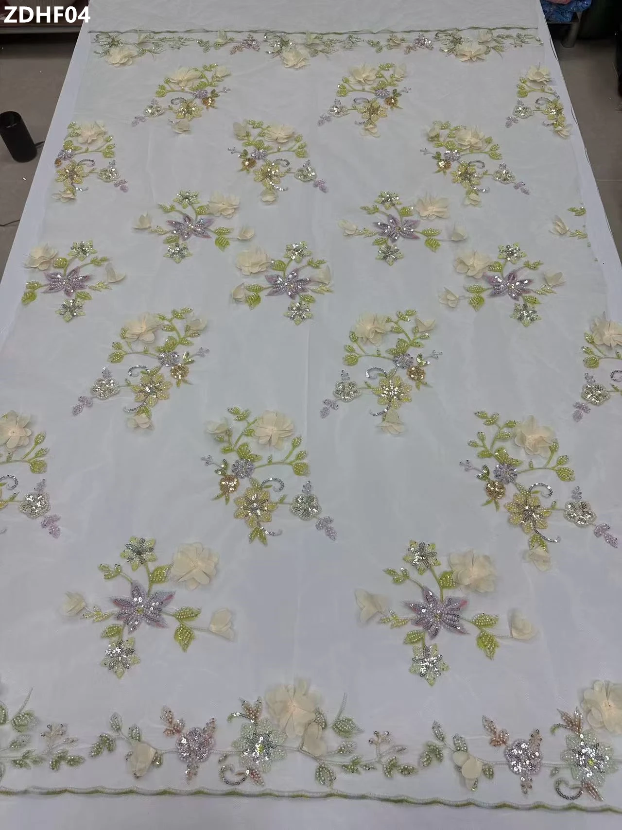 2026 Soft Comfortable 3D Flowers Fabric Nigerian African Lace Fabric French Tulle Lace Fabric For Wedding
2026 Soft Comfortable 3D Flowers Fabric Nigerian African Lace Fabric French Tulle Lace Fabric For Wedding