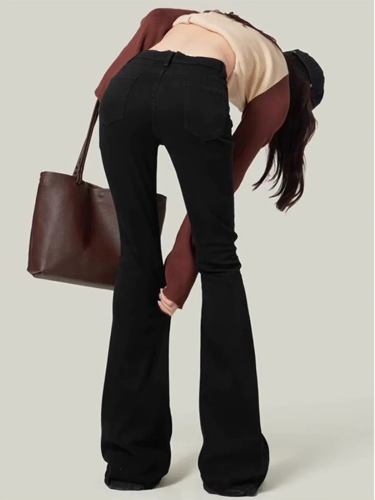 Low Waist Flared Jeans Women's Spring Autumn Tight Fit Black Bootcut Floor Length Pants Cotton Stretch Denim Wear Resistant
Low Waist Flared Jeans Women's Spring Autumn Tight Fit Black Bootcut Floor Length Pants Cotton Stretch Denim Wear Resistant