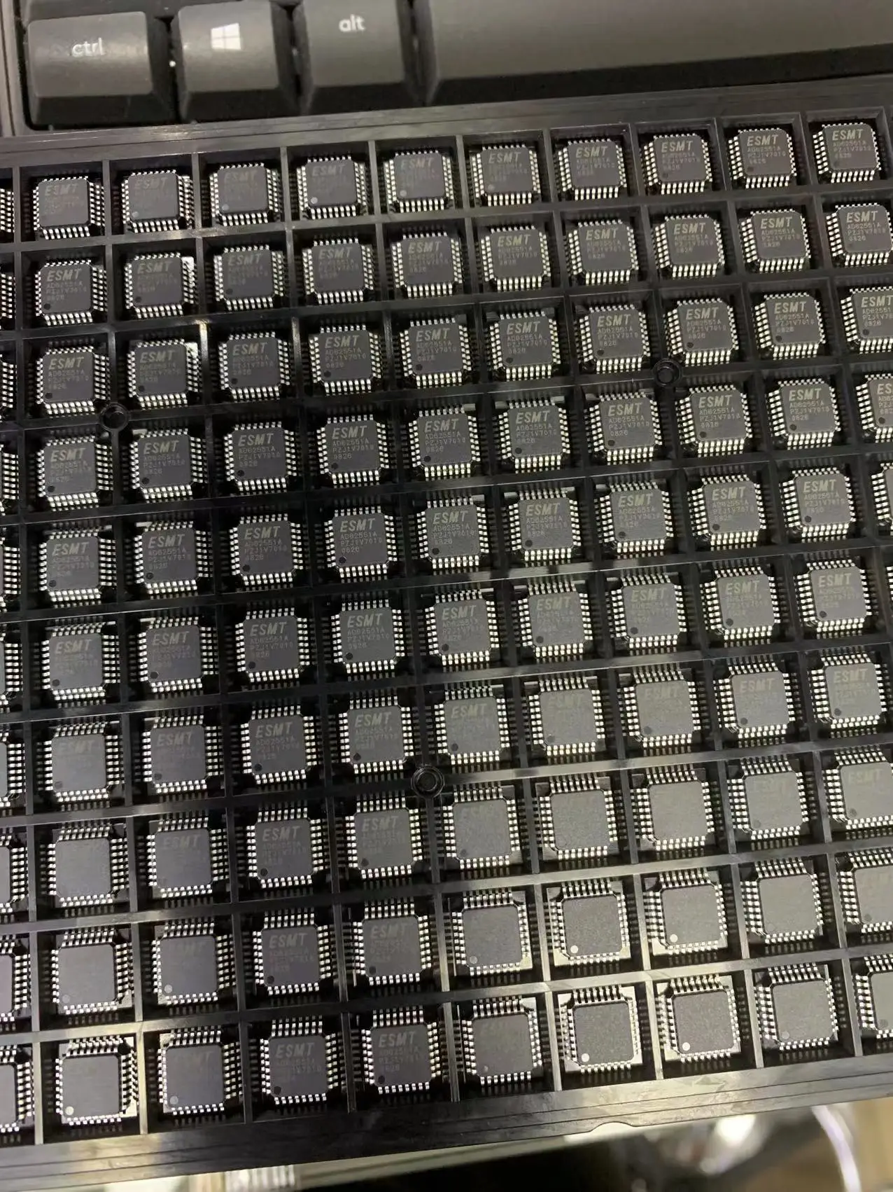 AD62551AJ1P (5pcs)Electronic Component Chip IC Integrated Circuit Spot
AD62551AJ1P (5pcs)Electronic Component Chip IC Integrated Circuit Spot