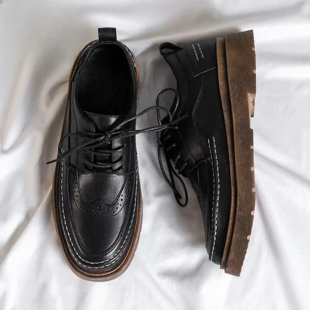 Мужская повседневная обувь, кожаные туфли с круглым носком для мужчин, броги, роскошная распродажа, мода для взрослых, мода 2025 г., элегантная дешевая распродажа, корейский стиль, искусственная кожа
Мужская повседневная обувь, кожаные туфли с круглым носком для мужчин, броги, роскошная распродажа, мода для взрослых, мода 2025 г., элегантная дешевая распродажа, корейский стиль, искусственная кожа