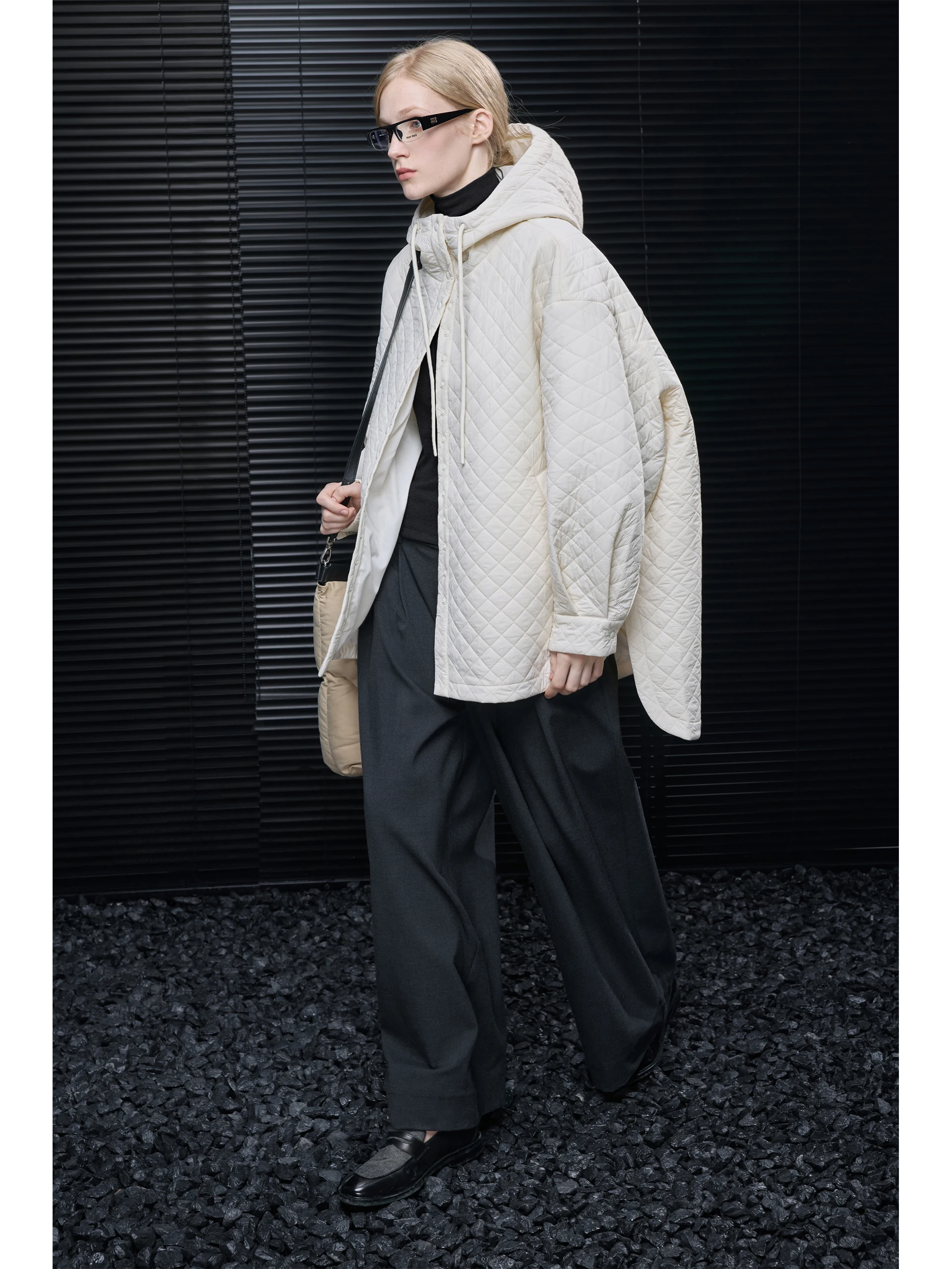 Ladies' Hooded Wool Cotton Jaet Moment Beige Lazy Sle Autumn Winter New Arrival Street Faion Loose Fit Long Sve Zipper
Ladies' Hooded Wool Cotton Jaet Moment Beige Lazy Sle Autumn Winter New Arrival Street Faion Loose Fit Long Sve Zipper