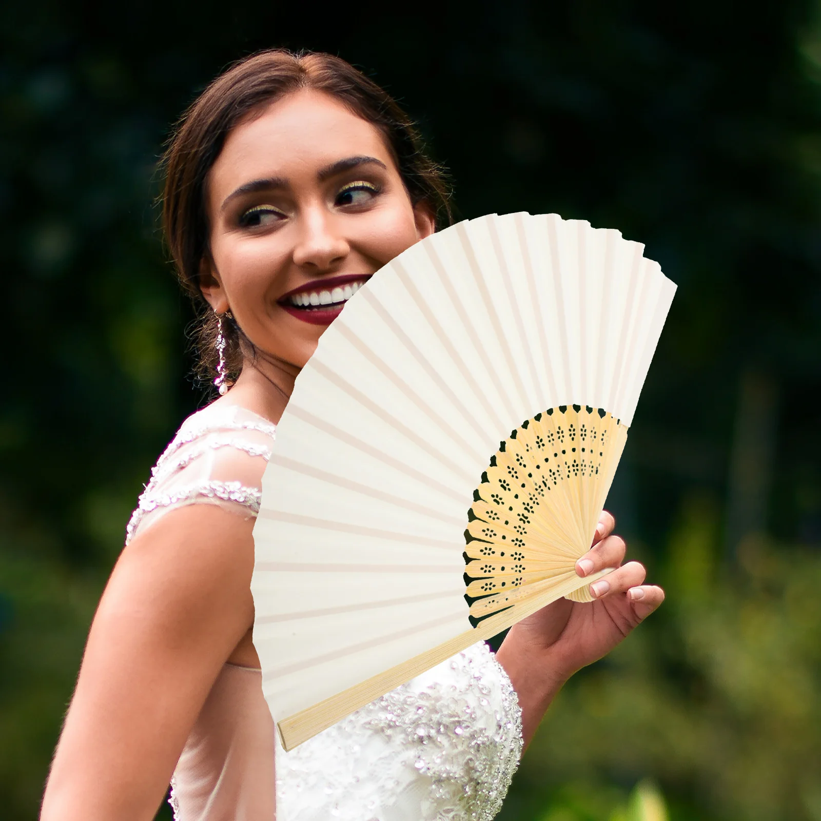 4Pcs Chinese Folding Fan Blank Classic Style Handheld Fan Wedding Party Decoration Bamboo Paper Fans Blank Folding Fans
4Pcs Chinese Folding Fan Blank Classic Style Handheld Fan Wedding Party Decoration Bamboo Paper Fans Blank Folding Fans