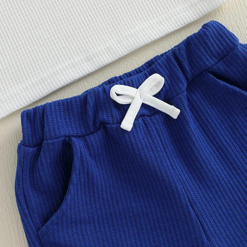 Патриотическая одежда для маленьких мальчиков, футболка с вафельными короткими рукавами и эластичными шортами с вышивкой, комплект летней одежды из двух предметов
Патриотическая одежда для маленьких мальчиков, футболка с вафельными короткими рукавами и эластичными шортами с вышивкой, комплект летней одежды из двух предметов