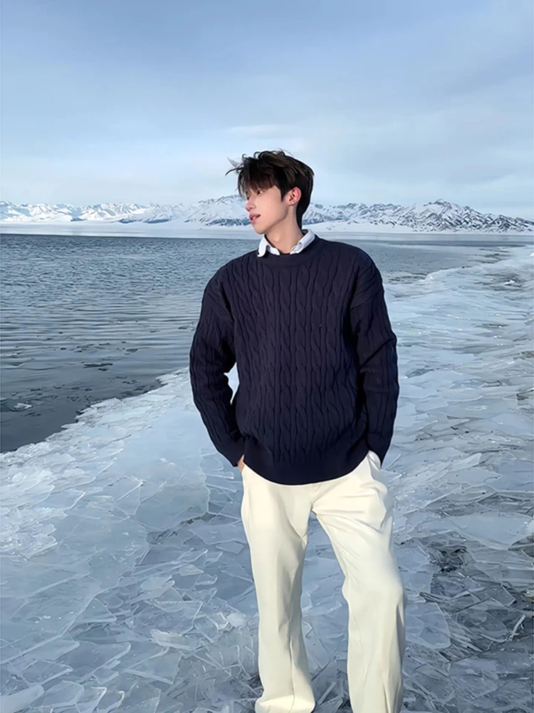 Мужской вязаный свитер свободного кроя с высоким воротом и длинными рукавами из полиэстера, повседневная зимняя одежда, с манжетами, для пар
Мужской вязаный свитер свободного кроя с высоким воротом и длинными рукавами из полиэстера, повседневная зимняя одежда, с манжетами, для пар