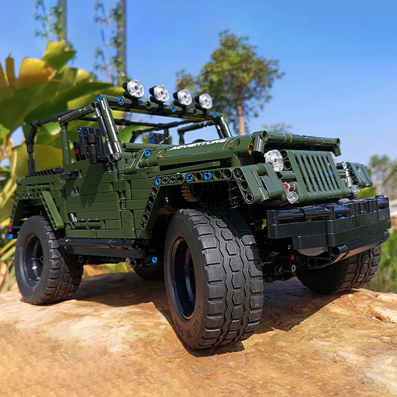 Off road vehicle building block sports car toy car building block model can add electric upgrade package
Off road vehicle building block sports car toy car building block model can add electric upgrade package