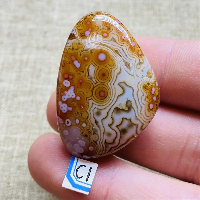 Натуральный минеральный образец sardonyx witchcraft, лечебное аквариумное украшение
Натуральный минеральный образец sardonyx witchcraft, лечебное аквариумное украшение