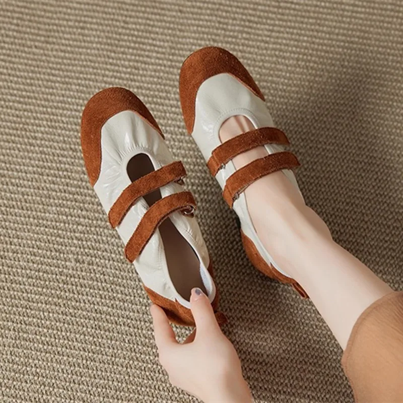 Роскошные дизайнерские женские туфли-мэри-джейн из мягкой кожи на плоской подошве с двойной пряжкой, легкие и удобные
Роскошные дизайнерские женские туфли-мэри-джейн из мягкой кожи на плоской подошве с двойной пряжкой, легкие и удобные