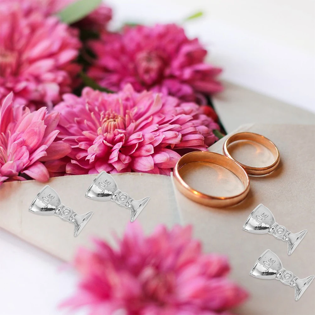 200Pcs Miniature Worship Cups Plastic Goblets for Wedding Decor Vintage Party Supplies Table Decoration Vintage Decoration
200Pcs Miniature Worship Cups Plastic Goblets for Wedding Decor Vintage Party Supplies Table Decoration Vintage Decoration