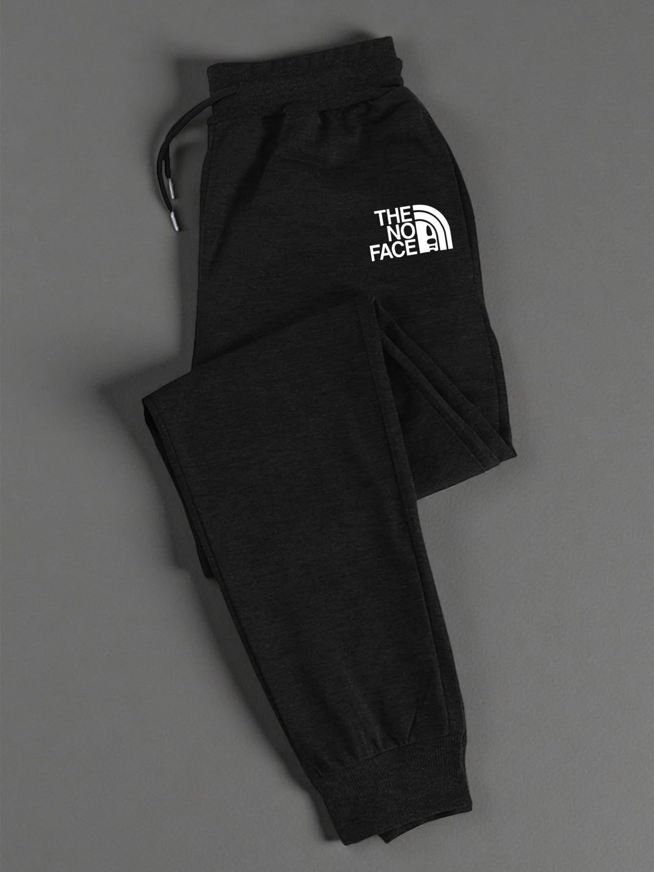 Men's Casual Sports Pants with Fox Pattern and Letter Print, 2 Pairs. Features Drawstring + Cuff Double Design, Setting
Men's Casual Sports Pants with Fox Pattern and Letter Print, 2 Pairs. Features Drawstring + Cuff Double Design, Setting