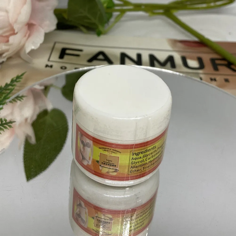 1Pcs Firming Massage Cream with Ginger Extract for Anti Aging Skin Repair Tightening Pores Daily Body Care Massage Cream
1Pcs Firming Massage Cream with Ginger Extract for Anti Aging Skin Repair Tightening Pores Daily Body Care Massage Cream