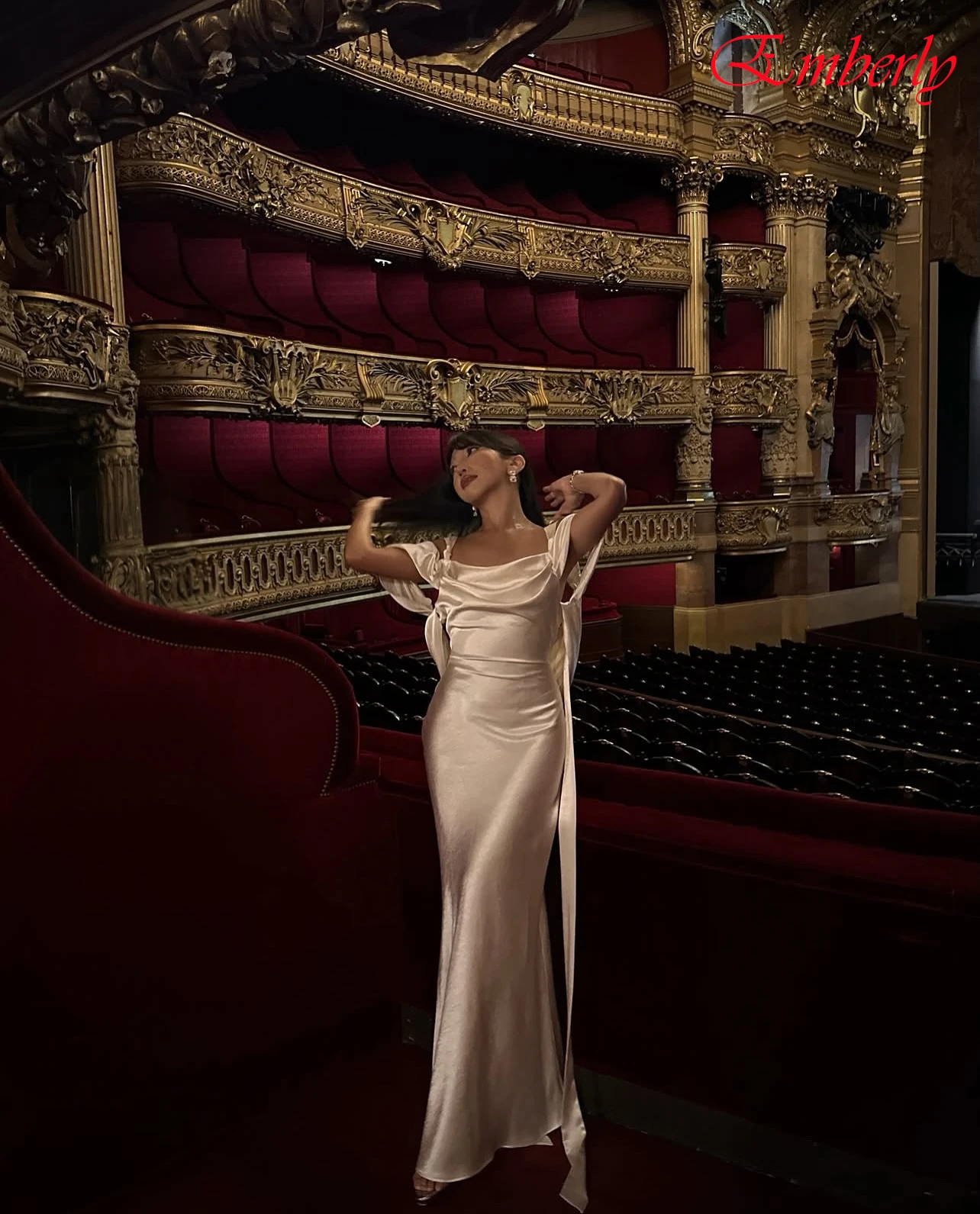 Customized Straight Square Collar Elegant Formal Evening Dress and Fashion Temperament Celebrity Gowns High Quality Party Dress 
Customized Straight Square Collar Elegant Formal Evening Dress and Fashion Temperament Celebrity Gowns High Quality Party Dress