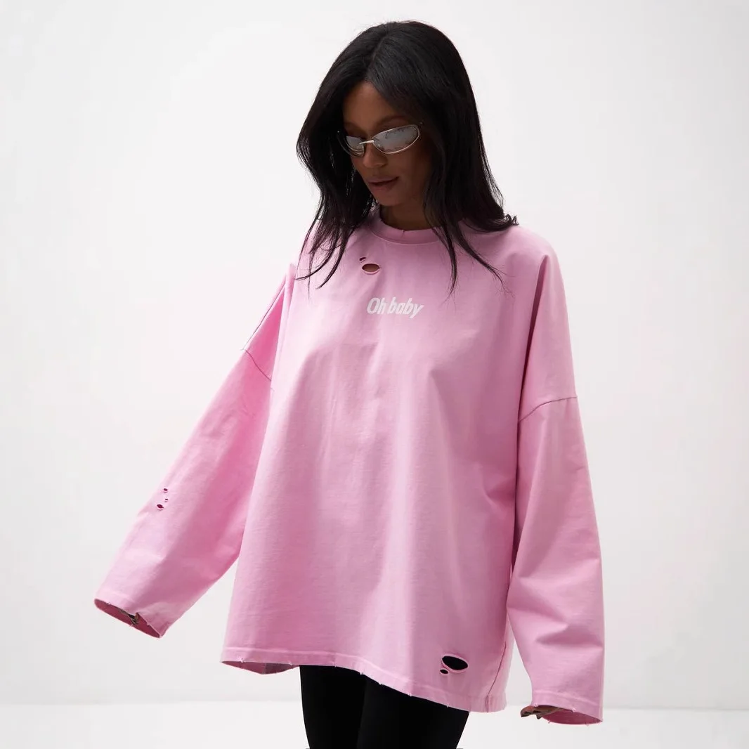 2025 Early Spring New Artistic Perforated Letter Printed Long Sleeved T-Shirt For Women Loose Fit Oh Baby Casual Top
2025 Early Spring New Artistic Perforated Letter Printed Long Sleeved T-Shirt For Women Loose Fit Oh Baby Casual Top