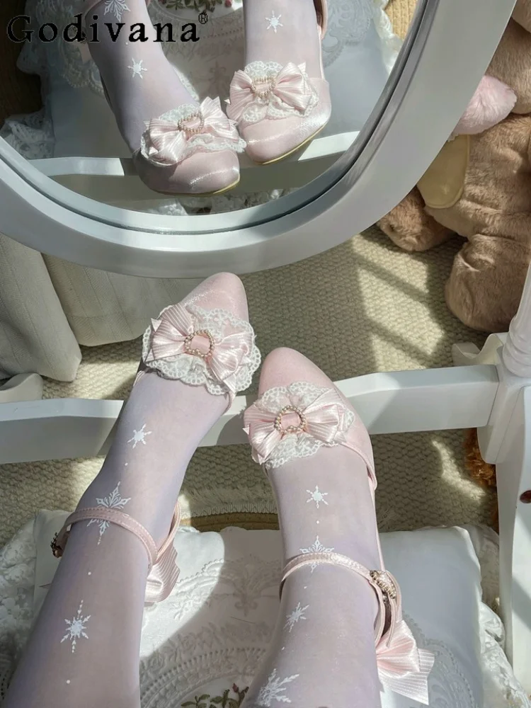 Sweet and Elegant Japanese Original Lolita High Heels Lace Bow Doll Feeling Pointed Thin Heel Shallow Mouth Women's Single Shoes
Sweet and Elegant Japanese Original Lolita High Heels Lace Bow Doll Feeling Pointed Thin Heel Shallow Mouth Women's Single Shoes