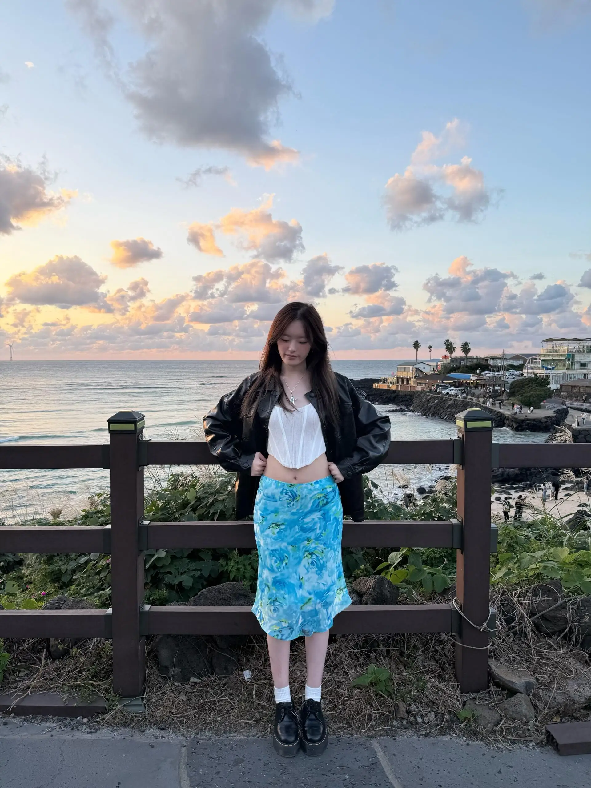 High Waist A-Line Midi Skirt Floral Print Casual High Quality Women's Spring Autumn New Style Blue Flower Half-length Skirt
High Waist A-Line Midi Skirt Floral Print Casual High Quality Women's Spring Autumn New Style Blue Flower Half-length Skirt