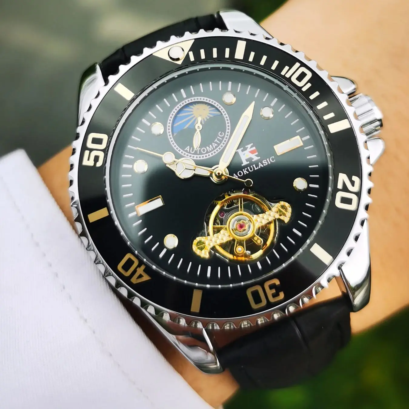 AOKULASIC Деловые механические часы для мужчин со светящимися стрелками, кожаный ремешок, классические автоматические часы с турбийоном, лучшие брендовые подарки
AOKULASIC Деловые механические часы для мужчин со светящимися стрелками, кожаный ремешок, классические автоматические часы с турбийоном, лучшие брендовые подарки