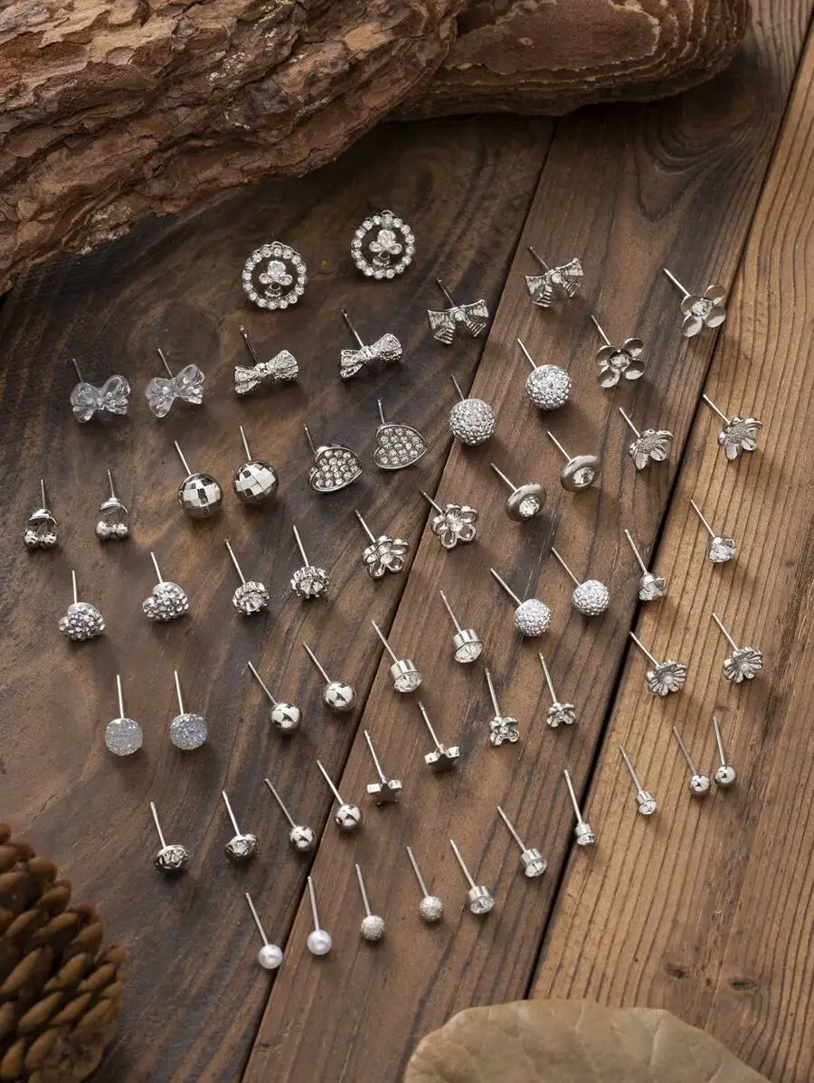 30 Pairs Fashion Stud Earrings Set With Heart Bow Star Flower Designs For Daily Wear Gift
30 Pairs Fashion Stud Earrings Set With Heart Bow Star Flower Designs For Daily Wear Gift