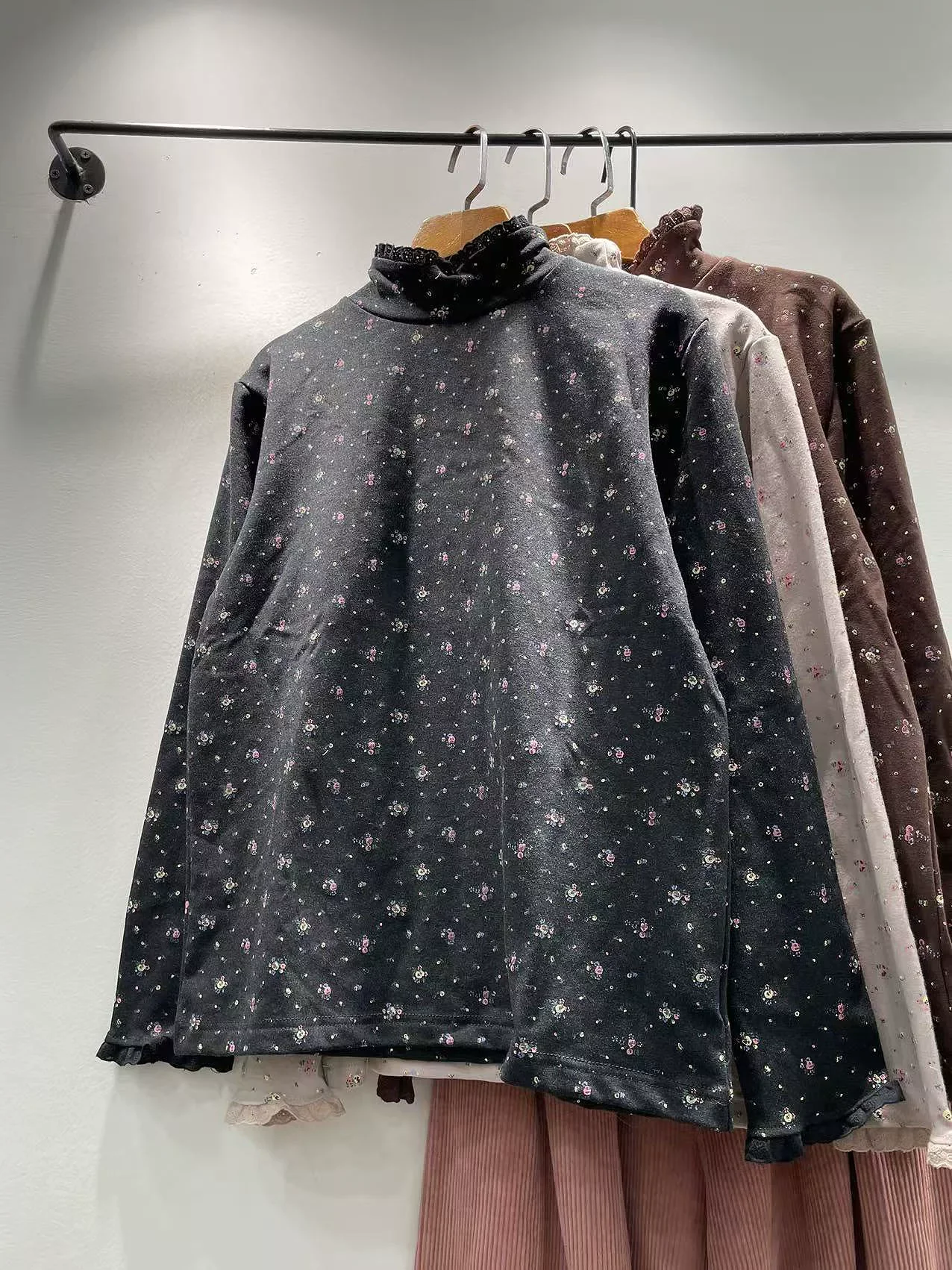 2026 Mori Girl в японском стиле, розовые, серые хлопковые рубашки с длинными рукавами и кофейным принтом для женщин, осенние рубашки с высоким воротником на подкладке
2026 Mori Girl в японском стиле, розовые, серые хлопковые рубашки с длинными рукавами и кофейным принтом для женщин, осенние рубашки с высоким воротником на подкладке