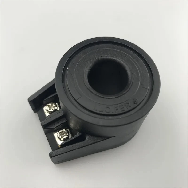 Lucifer Combustion machine solenoid valve coil inner diameter 15mm height 32mm 4810003D EZ013D 220-230V 8W
Lucifer Combustion machine solenoid valve coil inner diameter 15mm height 32mm 4810003D EZ013D 220-230V 8W