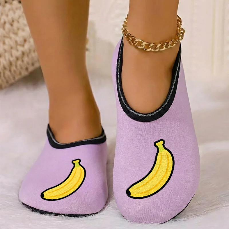 Four season wearable couple cartoon bird print with thin velvet lining, breathable, high elasticity, anti slip floor slippers
Four season wearable couple cartoon bird print with thin velvet lining, breathable, high elasticity, anti slip floor slippers